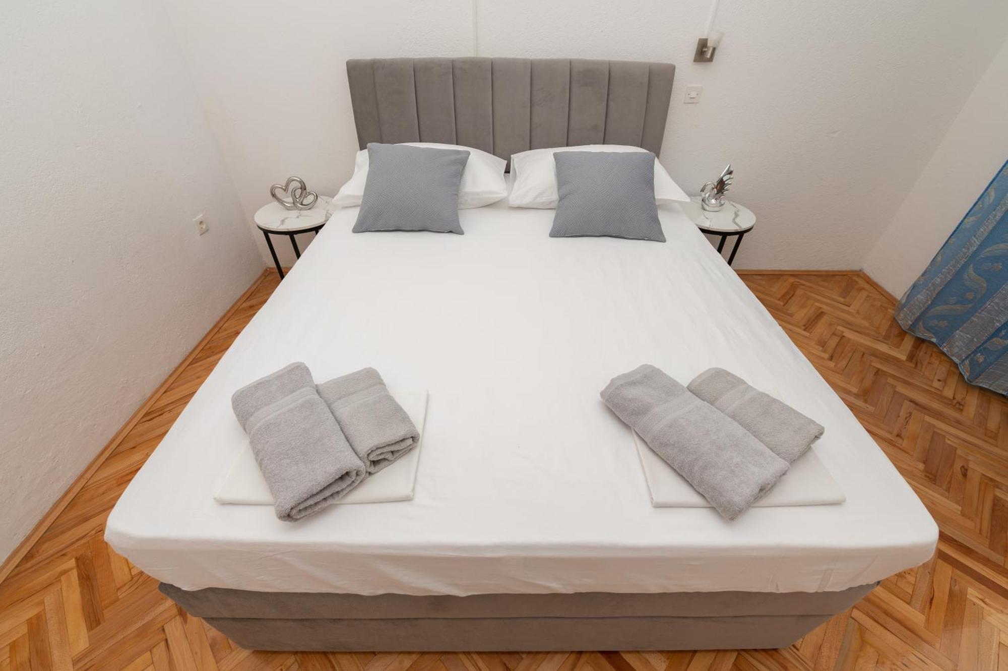 Apartment Sofija Makarska Luaran gambar